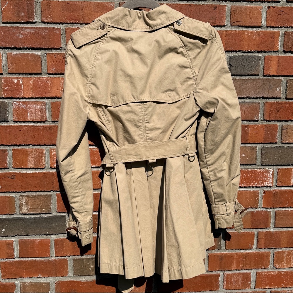 Ralph Lauren Girl’s Tan Double-Breasted Belted Trench Coat Size 14 - Picture 2 of 11